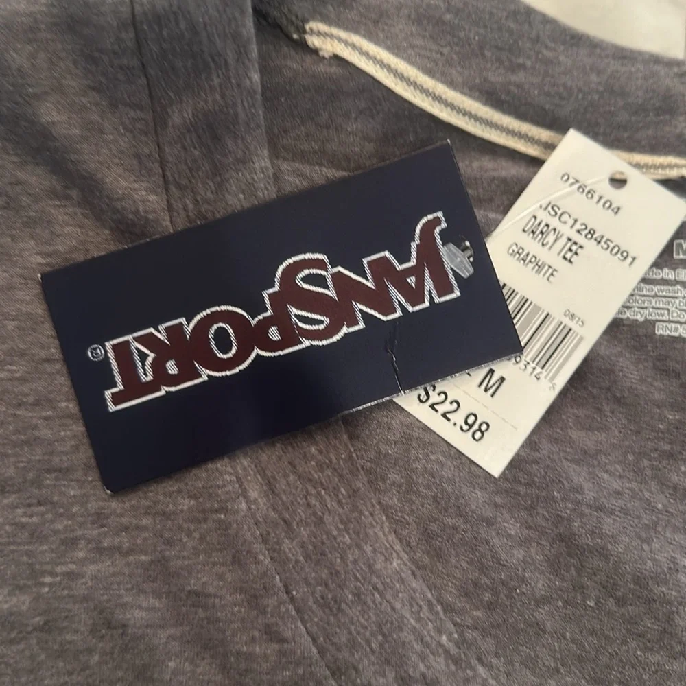 Indiana University Hoosiers T-Shirt - Picture 3 of 3